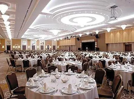 מלון Alusso Thermal & Convention Center 5*