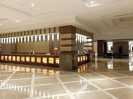 Alusso Thermal & Convention Center